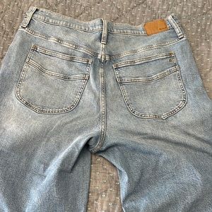 Madewell High Rise Flare Wide Leg Jeans sz 33 Fabulous Pockets Light Wash